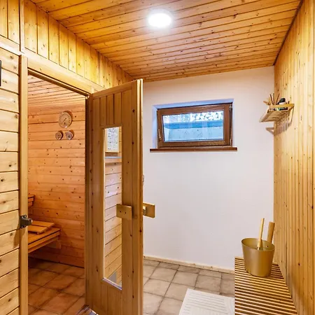 La Casa Holzwiesen 別荘 スタルザッハ
